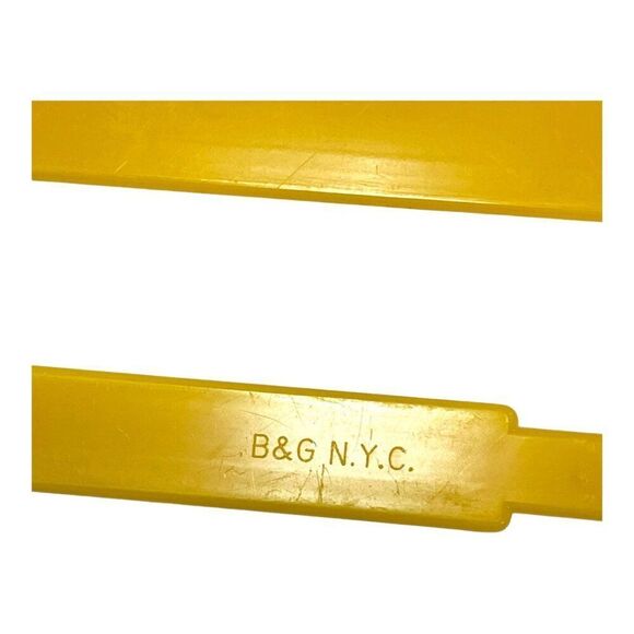 B&G NYC Retro MCM Mod Plastic Hangers Set Of 3 Green Yellow Space Age Decor LOT - Picture 13 of 16